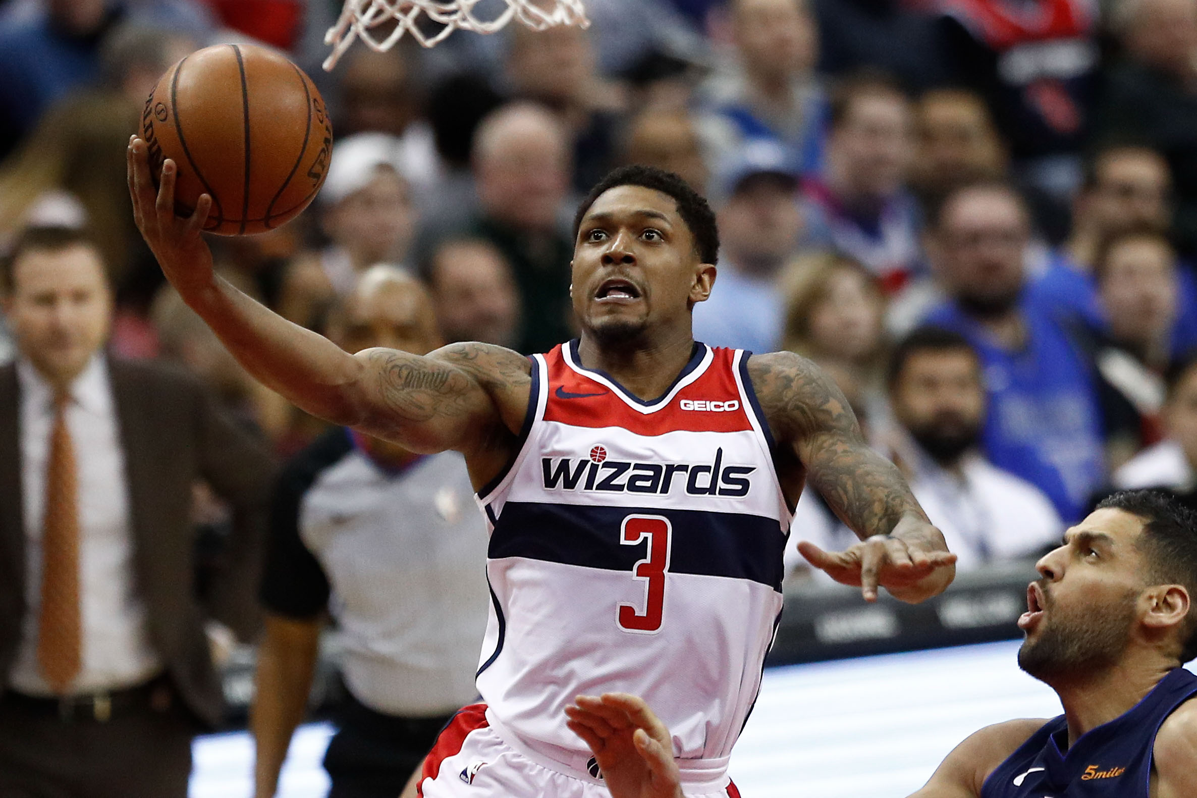 九游体育官网-风云突变华盛顿奇才赛后绝杀压哨；NBA总决赛版图或变；信心回归；高层口径保持一致(nba总决赛时间2024年)